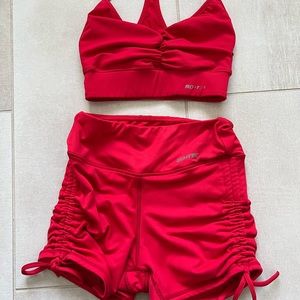 BO+TEE bright red set XS